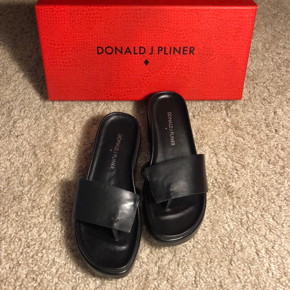 Donald J Pliner Black Vachetta Leather Sandals